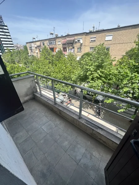 Shqiperi, shitet apartament 2+1+Aneks+Ballkon Kati 4, 65 m² 155.000 € (Rr. Irfan Tomini te Union Bank)