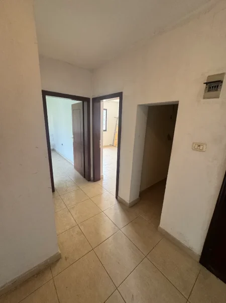 Shqiperi, shitet apartament 2+1+Aneks+Ballkon Kati 4, 65 m² 155.000 € (Rr. Irfan Tomini te Union Bank)