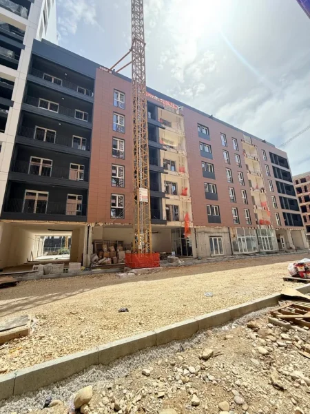 Tirane, shitet apartament 2+1+Ballkon Kati 6, 116 m² 208.800 € (Jordan Misja)