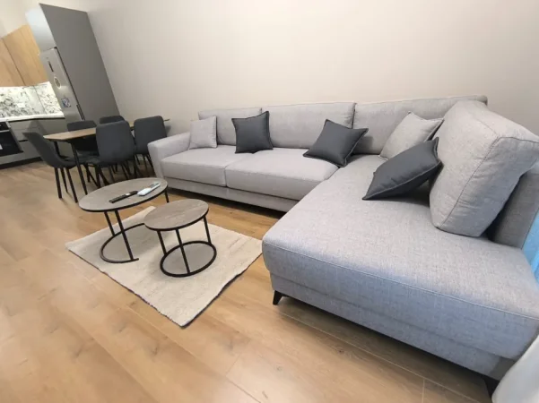 Tirane, jepet me qera apartament 1+1 Kati 6, 72 m² 600 € (Kompleksi Aura)