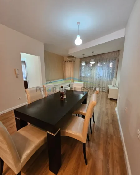 Tirane, shitet apartament 2+1 Kati 3, 98 m² 234.000 € (Mine Peza)