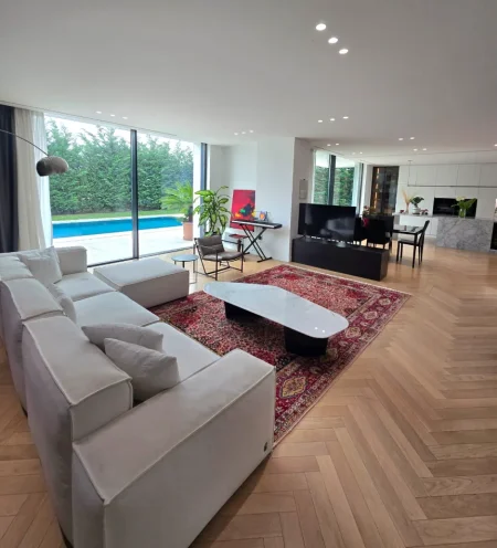 Tirane, shitet Vile 2 Katshe Kati 2, 850 m² 