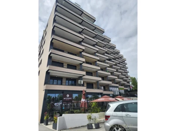 Tirane, shitet apartament 2+1 Kati 3, 128 m² 275.000 € (Liqeni i Thate)