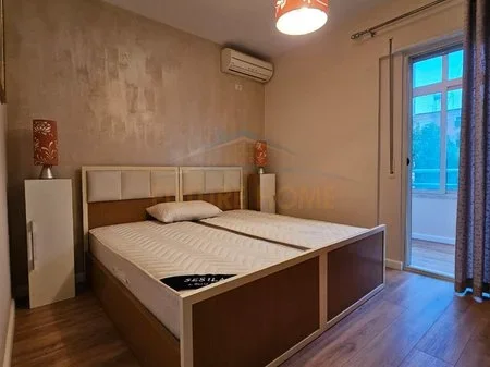 Tirane, shitet apartament 1+1 Kati 3, 67 m² 163.000 € 
