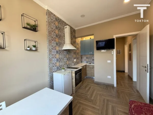 Tirane, shitet apartament 2+1 Kati 4, 69 m² 200.000 € ("Myslym Shyri")