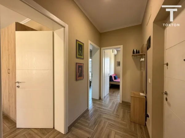 Tirane, shitet apartament 2+1 Kati 4, 69 m² 200.000 € ("Myslym Shyri")