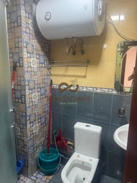 Tirane, jepet me qera apartament 1+1+Ballkon Kati 4, 80 m² 400 € (kongresi manastirit)