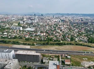 Tirane, shitet apartament 1+1+Ballkon Kati 6, 94 m² 94.800 € (Paskuqan)