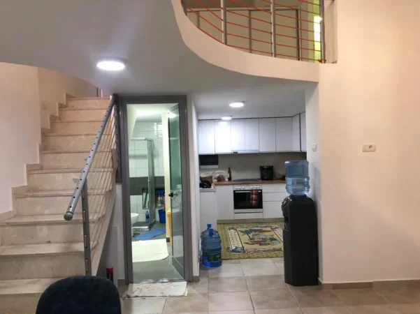 SHITET  DUPLEX  YZBERISHT   120.000 €