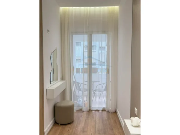 Tirane, shitet apartament 2+1 Kati 1, 104 m² 215.000 € 