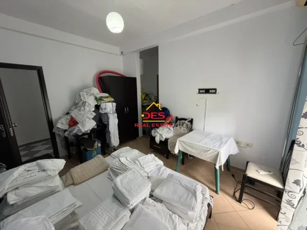 Vlore, shitet garsonier Kati 2, 31 m² 75.000 € (Rruga Dhimitër Konomi)