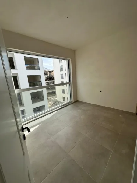 Shkembi Kavajes, shitet apartament 2+1 Kati 3, 96 m² 122.000 € (Shkembi i Kavajes)