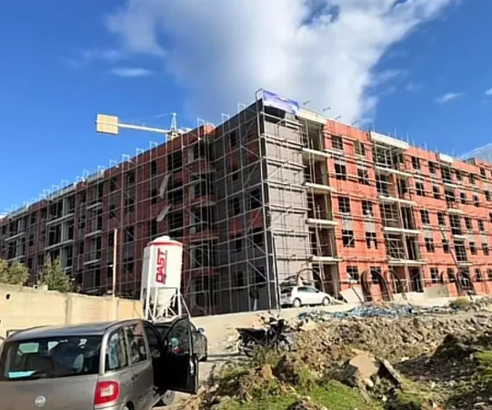 Tirane, shitet apartament 1+1 Kati 2, 6 m² 64.700 € (Paskuqan)