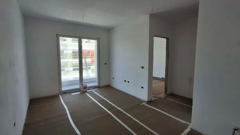 Tirane, shitet apartament 1+1 , 57 m² 90.000 € (Univers City)
