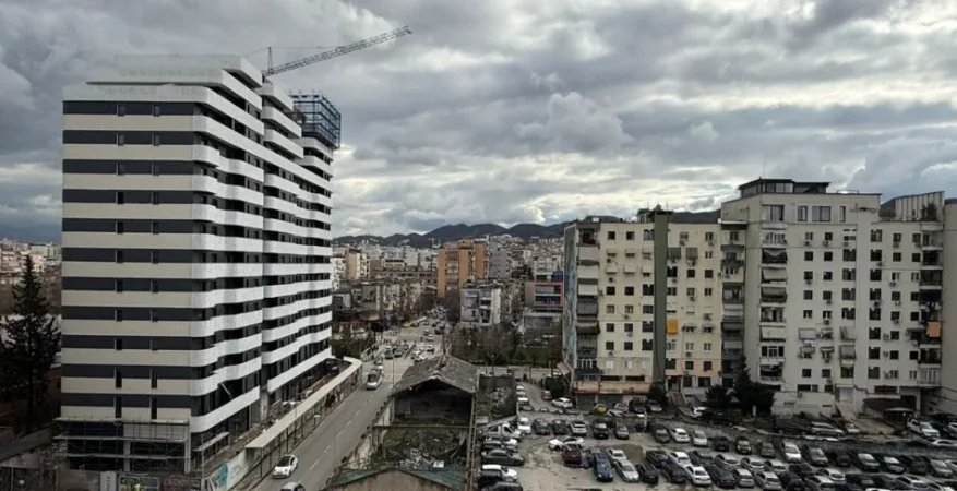 Tirane, shitet 1+1 Kati 12, 108 m² 57.190 € (Paskuqan)