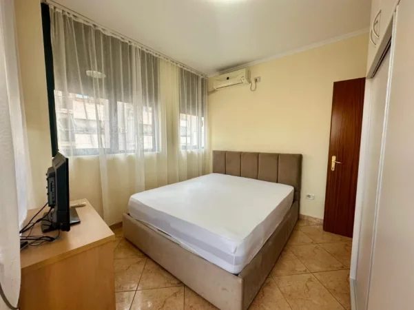 Tirane, jepet me qera apartament 2+1+Aneks+Ballkon Kati 5, 73 m² 800 € (Ali pash gucia)