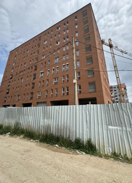 Tirane, shitet apartament 1+1 Kati 7, 68 m² 101.850 € (astir)