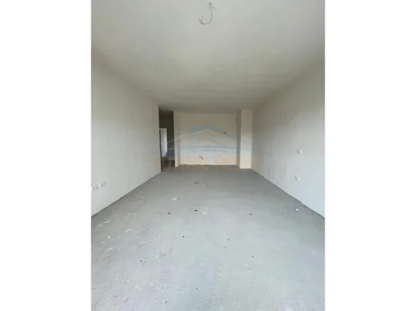 Tirane, shitet apartament 2+1+Ballkon Kati 4, 108 m² 216,000€ (Parallel Living, Don Bosko)