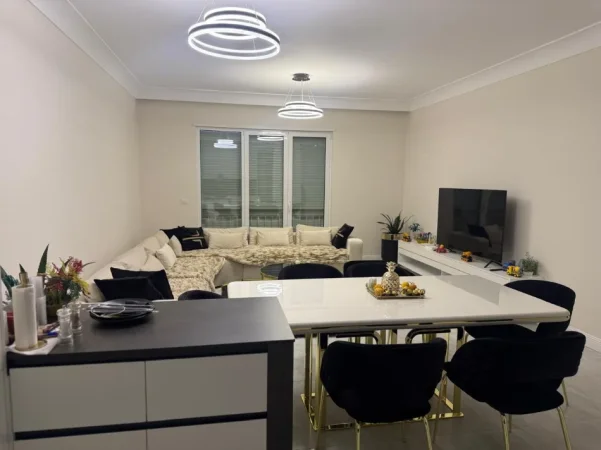 Tirane, shitet apartament 2+1 , 120 m² (teg)