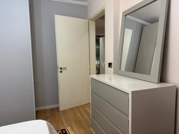 Tirane, shitet apartament 2+1 Kati 2, 85 m² 252.000 € (mine peza)