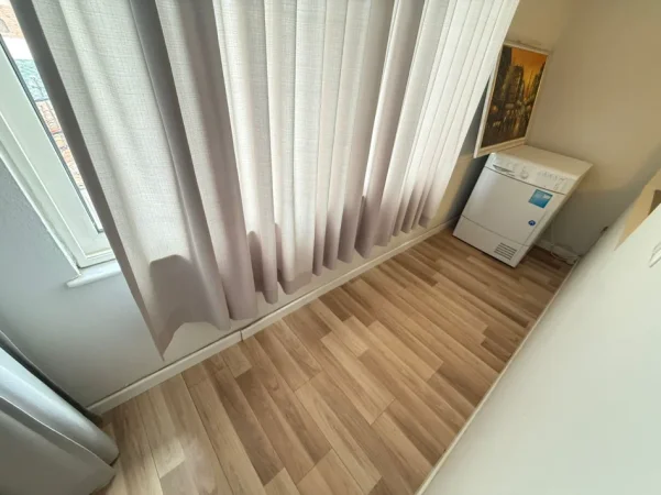 Tirane, jepet me qera 1+1+Ballkon Kati 3, 55 m² 600 € (qender)
