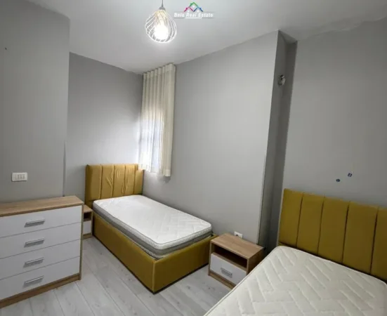 Tirane, jepet me qera apartament 2+1 Kati 7, 80 m² 650 € (rruga endri keko)