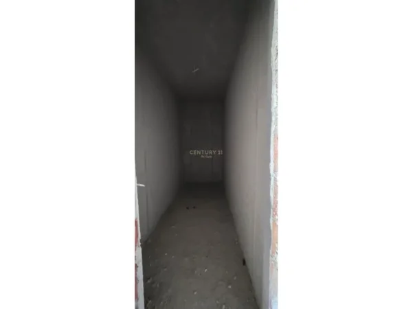 Tirane, shitet apartament 1+1 Kati 2, 74 m² 190.000 € (liqeni i thate BEVERLY HILLS REZIDENC)