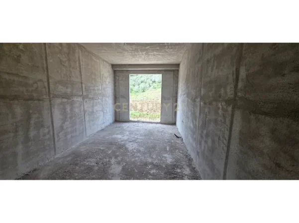 Tirane, shitet apartament 1+1 Kati 2, 74 m² 190.000 € (liqeni i thate BEVERLY HILLS REZIDENC)