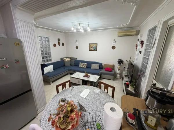 Tirane, shitet apartament 2+1 Kati 5, 75 m² 160.000 € (shkolla e baletit)