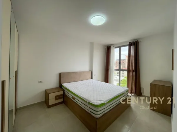 Tirane, jepet me qera apartament 2+1 Kati 5, 107 m² 500 € (5 maji)