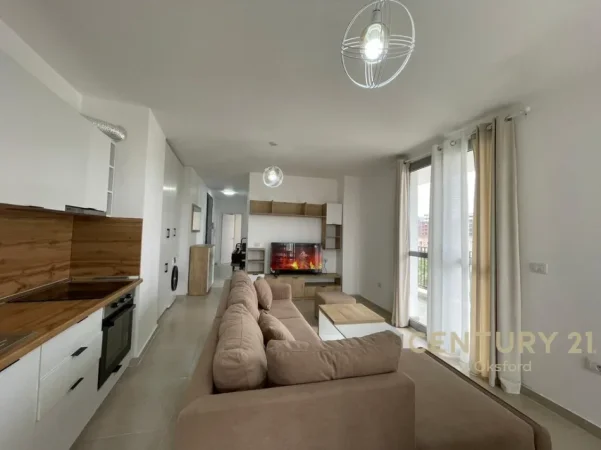 Tirane, jepet me qera apartament 2+1 Kati 5, 107 m² 500 € (5 maji)