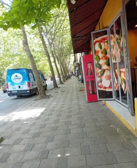 Tirane, shitet ambjent biznesi Kati 1, 150 m² (Biznes Vasil Shanto)