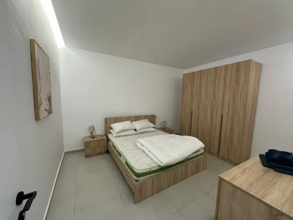 Tirane, shitet apartament 2+1+Ballkon Kati 5, 91 m² 170.000 € (Harry Fultz/Rr.Asim Vokshi)