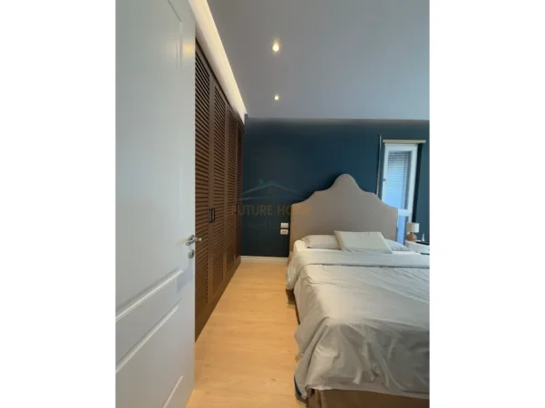 Gjiri Lalezit | Hamallaj, shitet apartament+verande | Penthouse 3+1 , 500.000 € (Valamar, Durres)