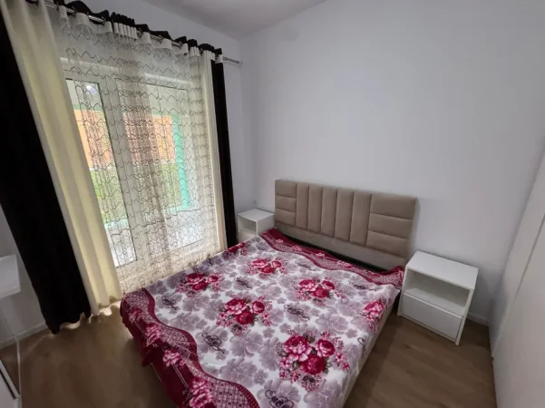 Tirane, jepet me qera apartament 1+1 Kati 2, (Ali Demi)