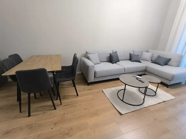 Tirane, jepet me qera apartament 1+1 Kati 6, 72 m² 600 € (Rruga Dritan Hoxha)