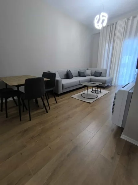 Tirane, jepet me qera apartament 1+1 Kati 6, 72 m² 600 € (Rruga Dritan Hoxha)