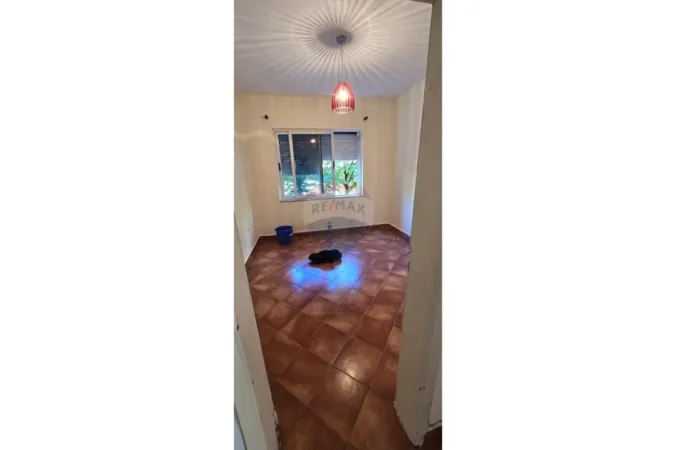 Tirane, shitet apartament 2+1 , 72 m² 193.000 € 