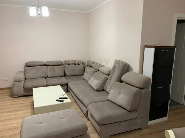 Tirane, jepet me qera apartament 2+1+Ballkon Kati 3, 113 m² 700 € 