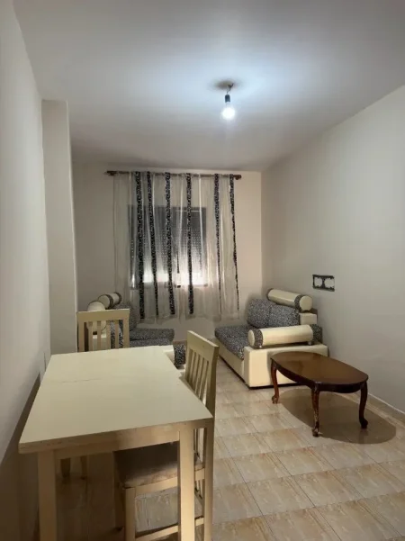Tirane, jepet me qera apartament 1+1 Kati 1, 69 m² 400 € (Stadiumi Dinamo)