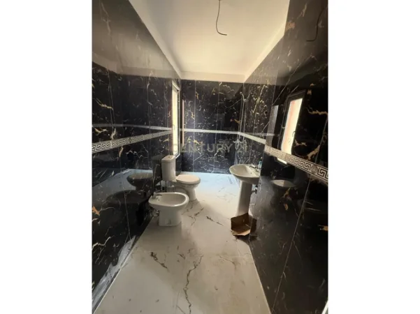 Tirane, shitet apartament 1+1 Kati 4, 67 m² 125.000 € 