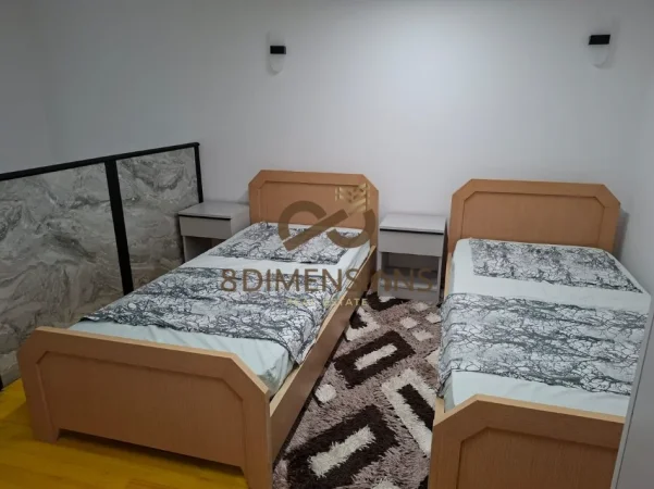 Tirane, jepet me qera apartament duplex 1+1 Kati 0, 35 m² 400 € (astir)
