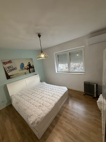 Tirane, jepet me qera apartament 1+1 Kati 3, 60 m² 620 € (Rrugica e Sales)