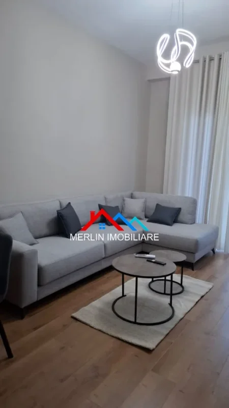 Tirane, jepet me qera apartament 1+1+Ballkon Kati 6, 72 m² 600 € (RRUGA DRITAN HOXHA,LAPRAKE)