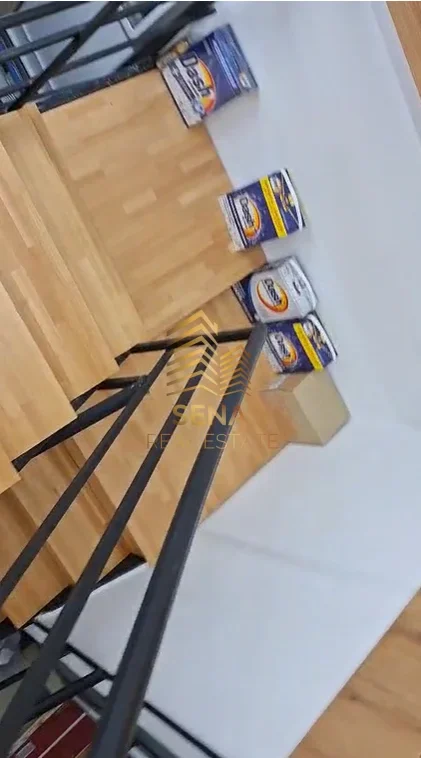 Tirane, jepet me qera ambjent biznesi Kati 0, 134 m² 1.500 € (Myslym Shyri)