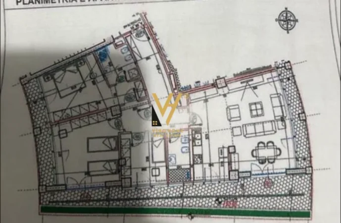 Tirane, jepet me qera zyre Kati 9, 200 m² 2.500 € (LAKEVIEW RESIDENCE)