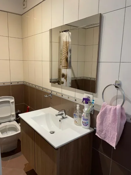 Tirane, shitet apartament 3+1+Aneks+Ballkon Kati 1, 300.000 € (Eduart Mano)