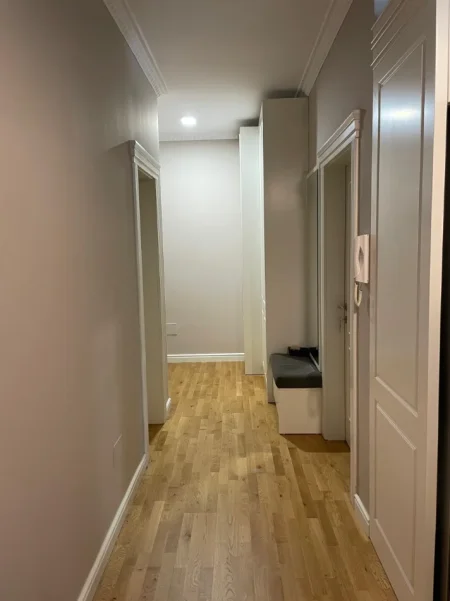 Tirane, shitet apartament 3+1+Aneks+Ballkon Kati 1, 300.000 € (Eduart Mano)