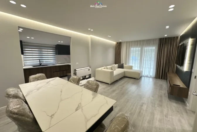 Tirane, jepet me qera Vile 5+1+Aneks Kati 3, 420 m² 3.500 € (Rruga e Elbasanit)