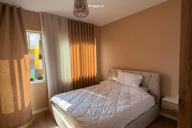 Tirane, jepet me qera apartament 2+1 Kati 3, 77 m² 630 € (Rruga 3 Deshmoret)